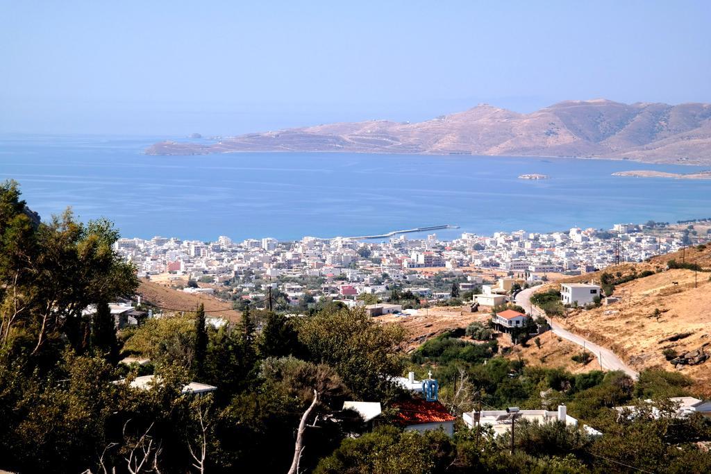 Makronas Apartments Karystos  Luaran gambar