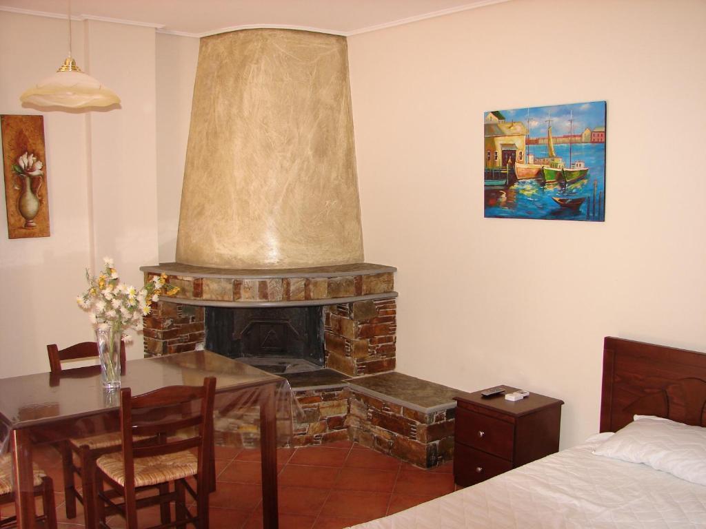 Makronas Apartments Karystos  Luaran gambar